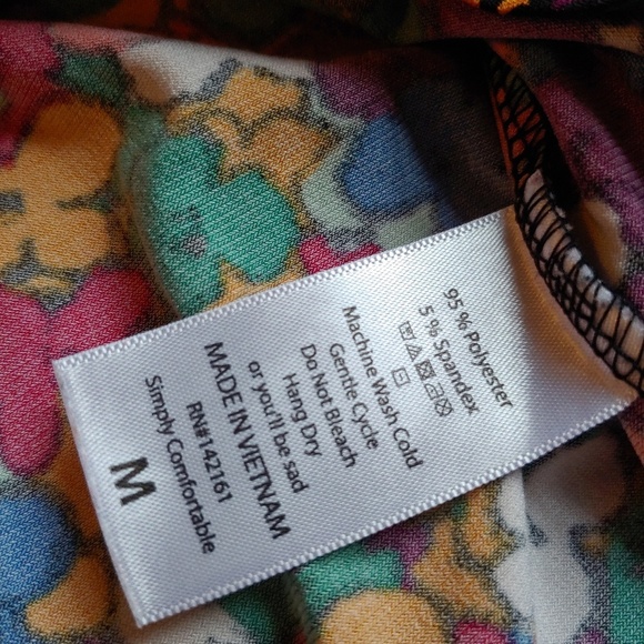 LuLaRoe gently worn floral tunic shirt - Picture 3 of 5